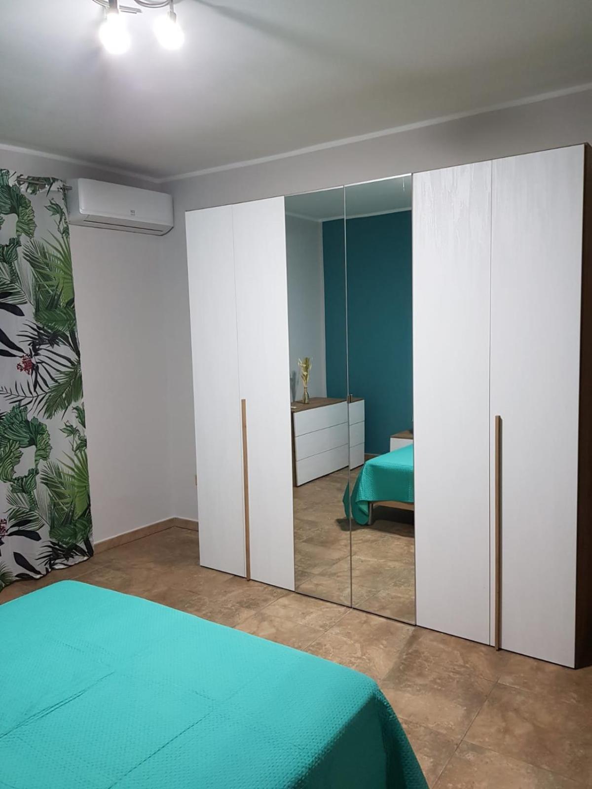 Harbour House And View Apartment Catania Bagian luar foto
